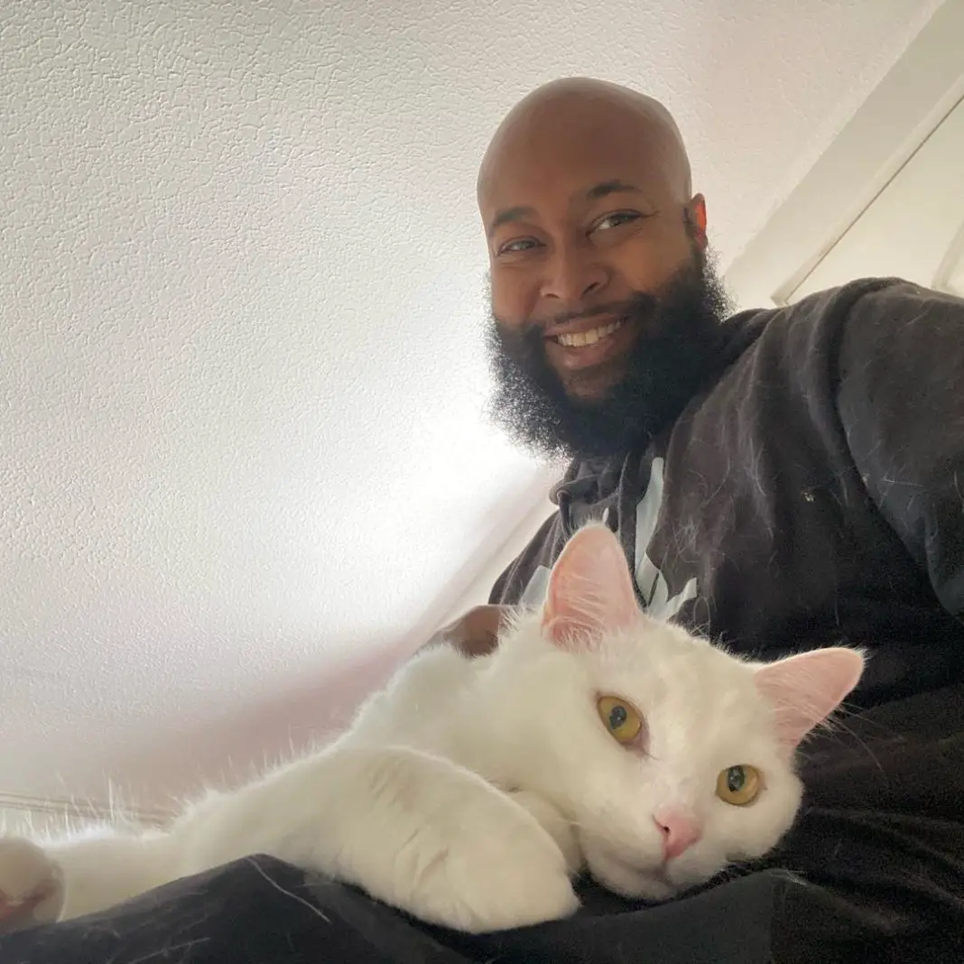 This Rapper Gave Up His Music Career To Devote His Time To Saving Abandoned Kittens